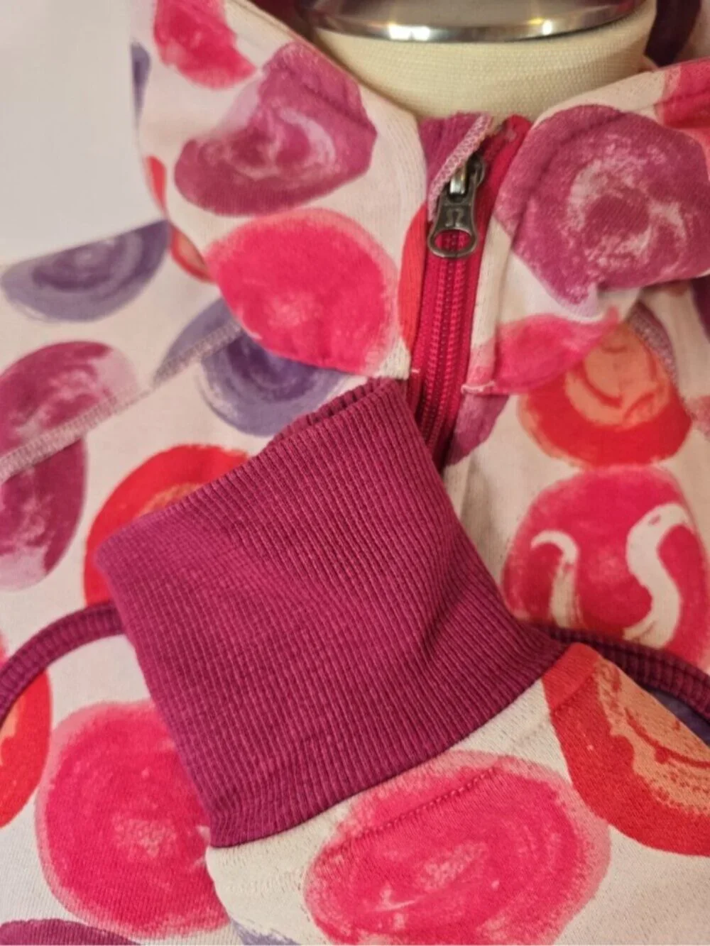 RARE Lululemon VTG OG Scuba Hoodie Pink and Purple Polkadot Size 2 Y2K Preppy